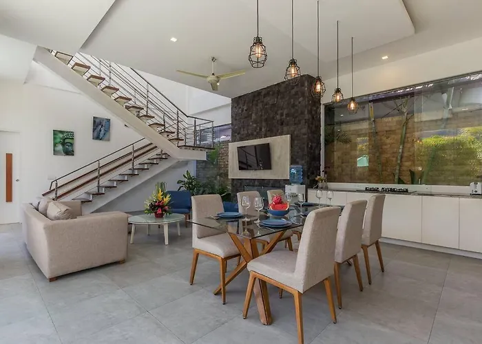 Serenity: Modern Design Luxury 12m Pool And Bbq بيت للعطل