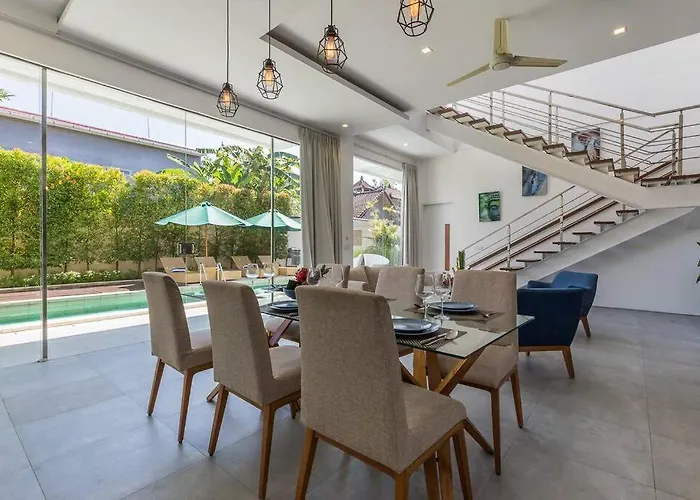 Serenity: Modern Design Luxury 12m Pool And Bbq Ferienhaus *