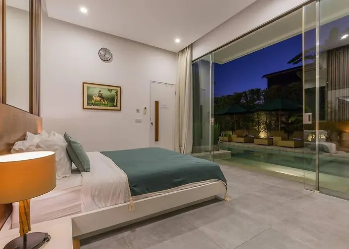 Serenity: Modern Design Luxury 12m Pool And Bbq Ferienhaus