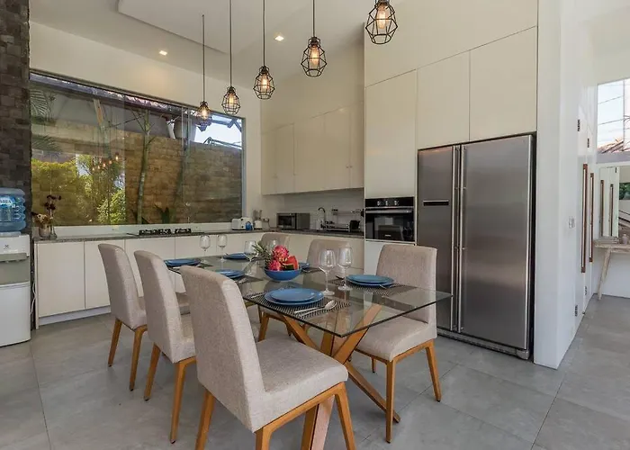 Serenity: Modern Design Luxury 12m Pool And Bbq *